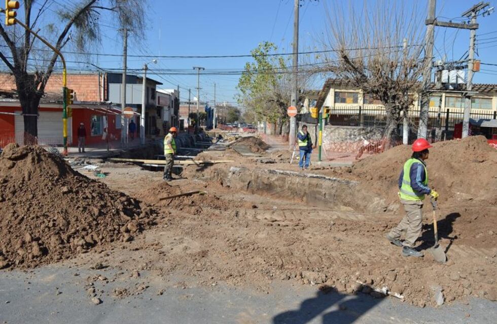 Las lluvias complican las obras en el Canal del Tineo