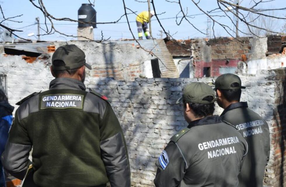 Asesinaron a balazos a un gendarme durante un asalto en un almacén de Merlo