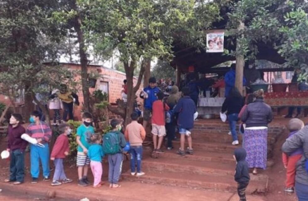 Sirvieron una merienda solidaria en un barrio de Eldorado