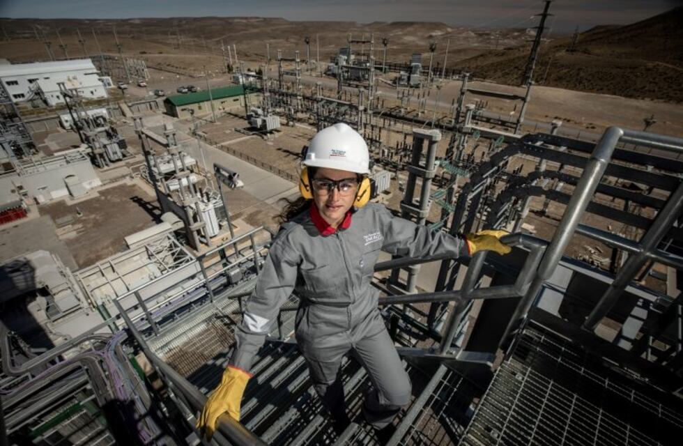 PAE incorpora Jóvenes Profesionales para la industria petrolera