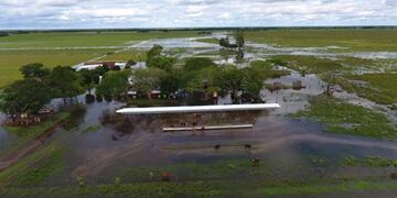 Los campos llevan más de una semana bajo el agua\u002E (@gobsantafe)