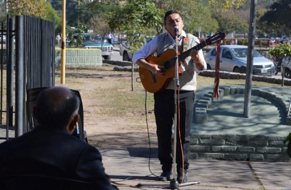 "Cada día canta mejor" y por eso lo recordaron en San Pedro