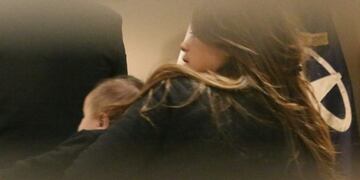 Antonela Roccuzzo e hijos partieron rumbo a Rusia para alentar a Lionel Messi\u002E Foto: Móvil Press