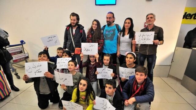 los hermanos Ammar, de 22 años, y Georgette, de 18, arribaron desde Damasco, Siria\u002E