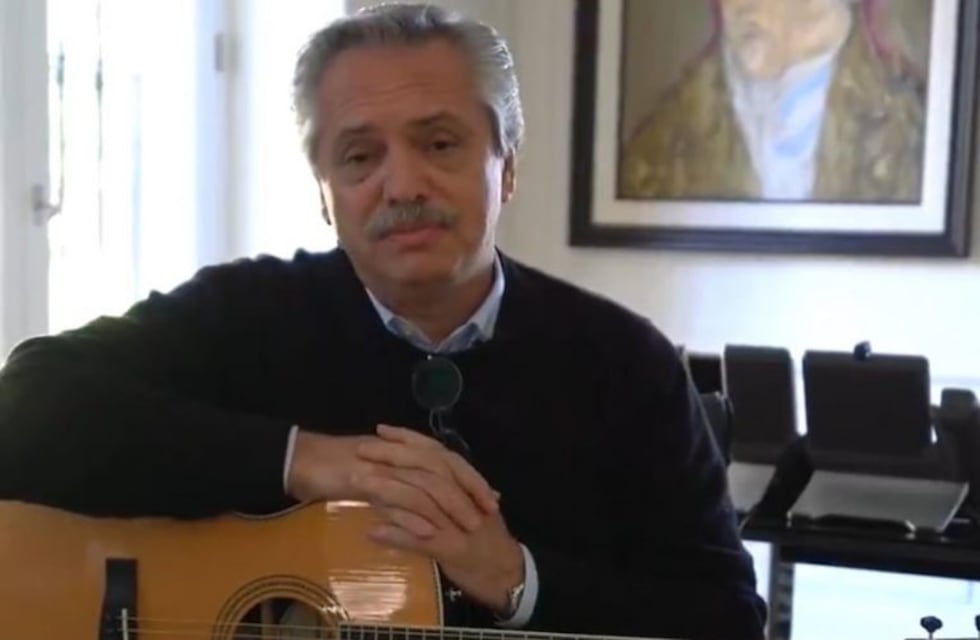 Alberto Fernández les dedicó un video a los adolescentes: "Estén con sus amigos desde las pantallas"