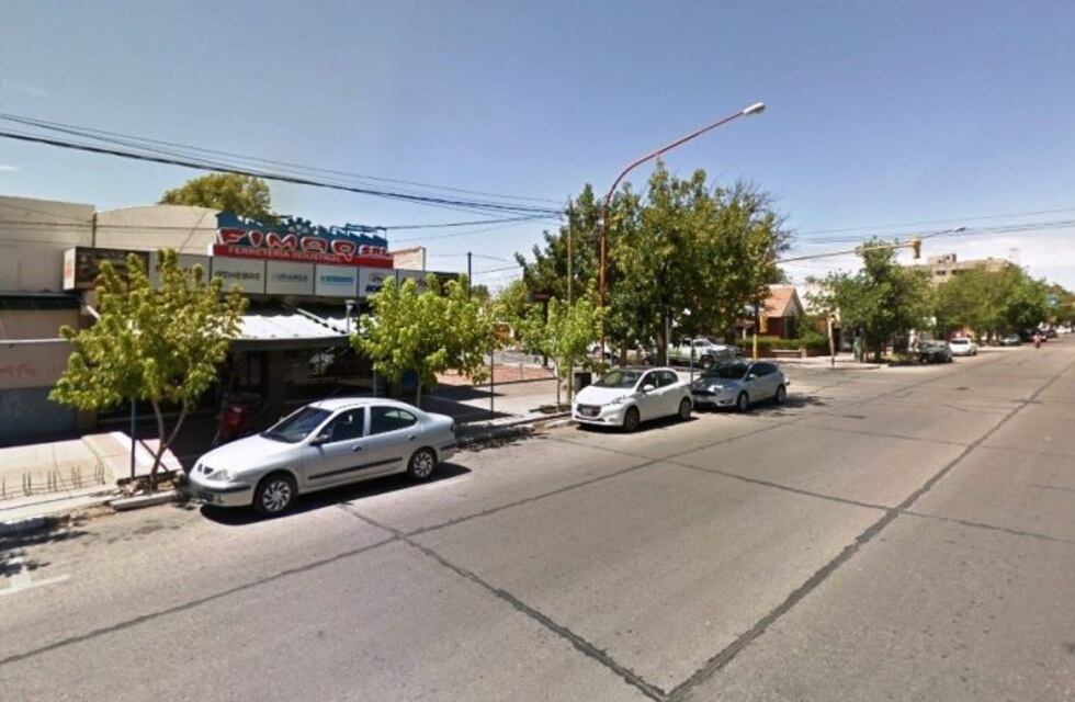 Boquetero detenido después de robar en una ferretería