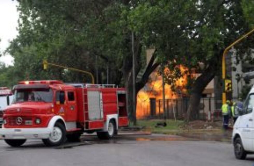 Incendio fatal en Misiones: una niña murió calcinada y otra sufrió heridas al rescatar a sus hermanos