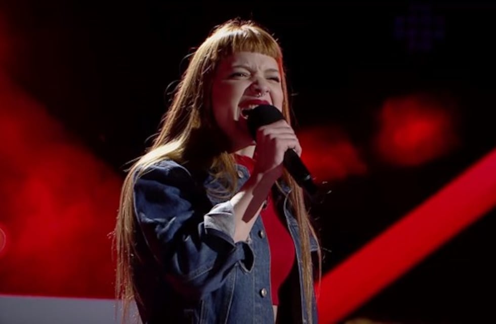 Agostina, la artista local que podría ser una de las finalistas de "La Voz" en el Gran Rex