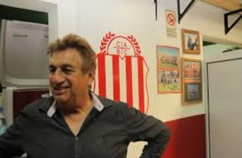 El técnico de Barracas Central, impactado por el Gigante de Alberdi: "Qué estadio Dios"