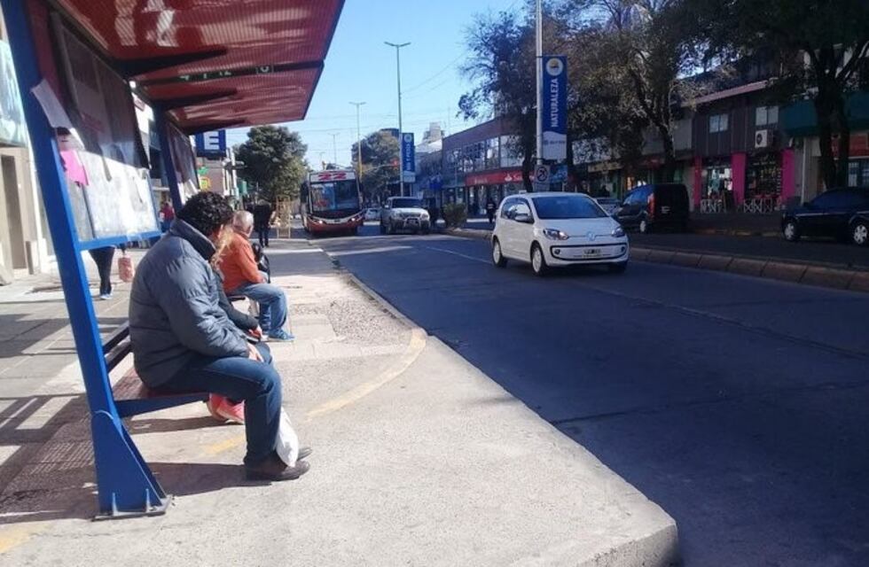 Noveno día sin colectivos en Paraná