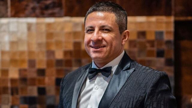 Gustavo Arce, de Agustino Cueros\u002E