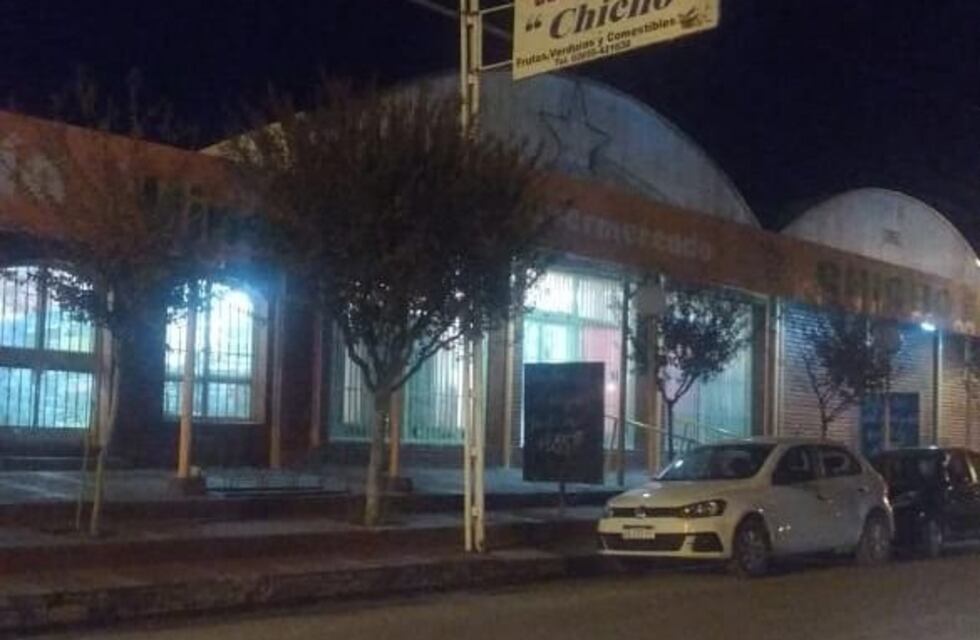 Clausuraron un supermercado en La Toma por falta de higiene
