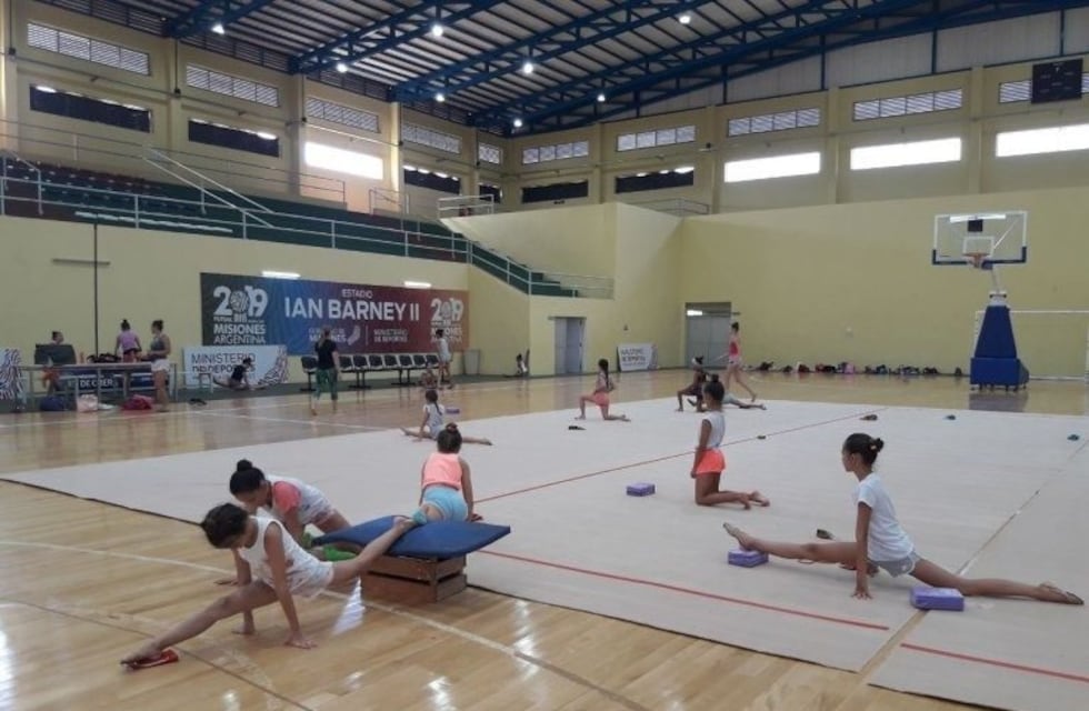 Gimnastas de Oberá comenzaron a entrenar en el Ian Barney