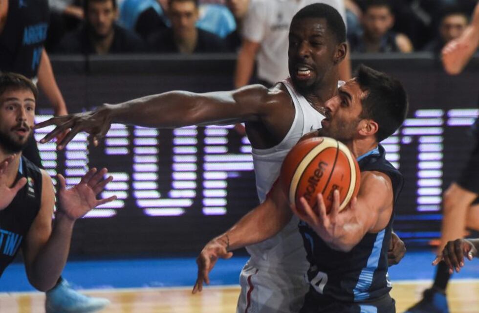 Con el capitán complicado, Campanazzo de la Selección