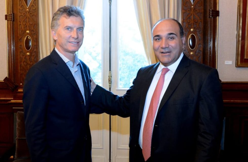 Esperan que el clima permita que Manzur viaje a Salta para reunirse con Mauricio Macri