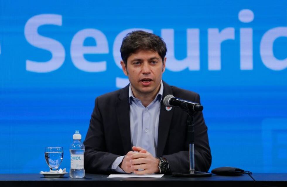 Kicillof anunció reapertura "gradual, condicionada e intermitente" de actividades en el conurbano