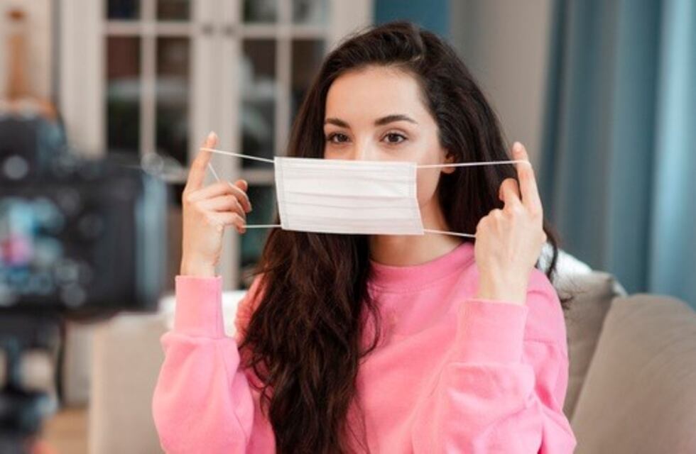 Qué es el maskné y cómo prevenirlo