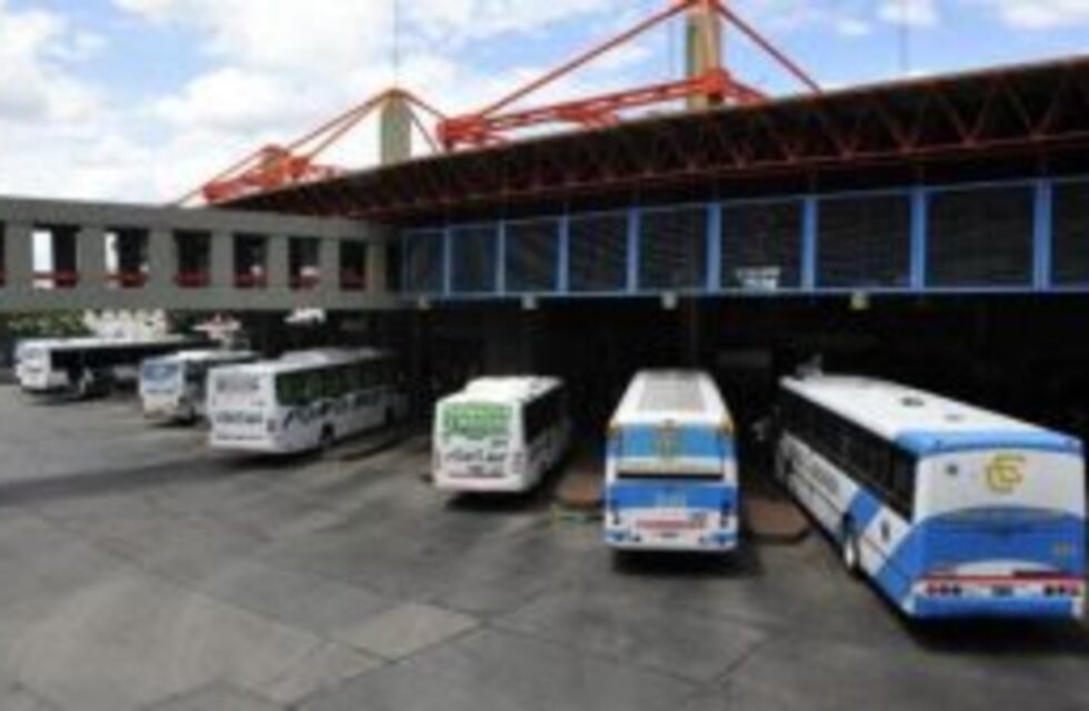 Choferes de interurbanos suspenden asambleas por Año Nuevo