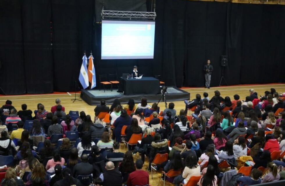 Charla abierta"Toda educación es sexual"