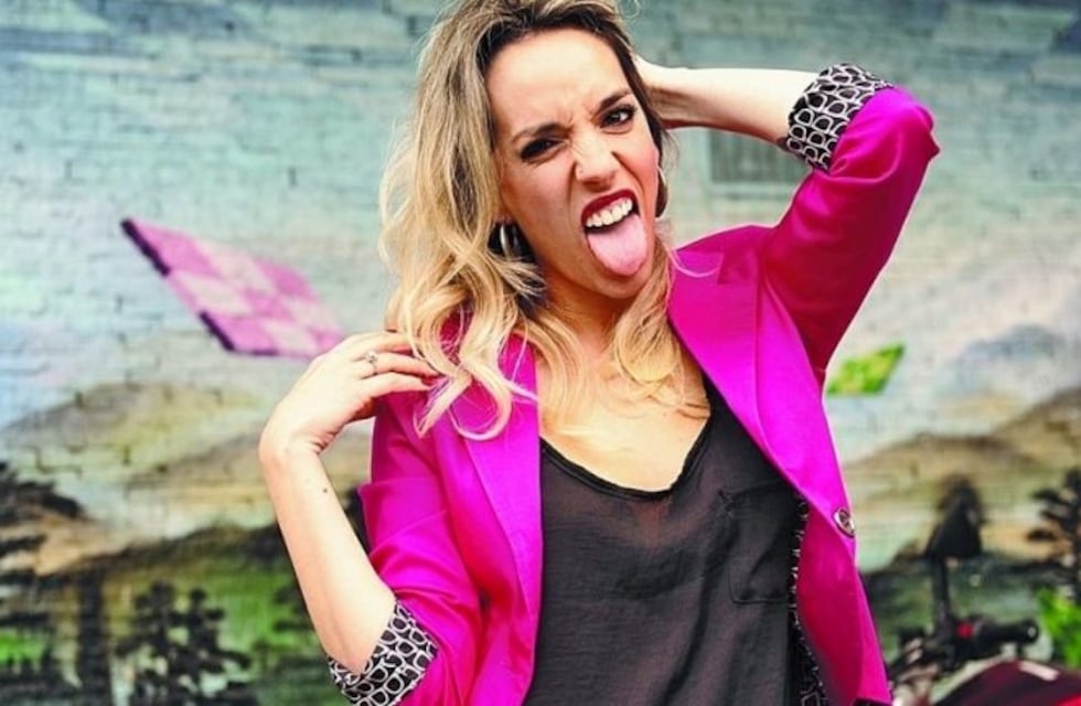 Tamara Pettinato posó en top y minishort en una foto para Instagram