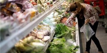 La canasta básica superó los 45 mil pesos\u002E