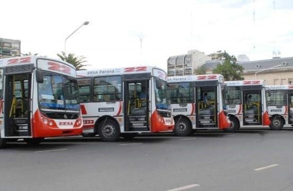 Paro de colectivos en Paraná: no hubo tregua y continúa la medida de fuerza
