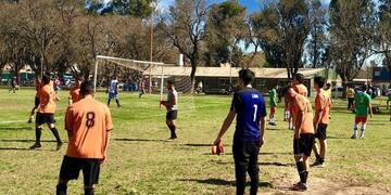 El torneo de la Asociación de Fútbol Amateur de Rosario (Afar) se suspendió una semana antes del decreto de aislamiento social, preventivo y obligatorio\u002E (@liga_afar)