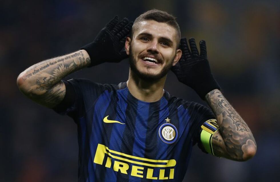 Icardi marcó por duplicado en el triunfo del Inter por 3-0 al Crotone