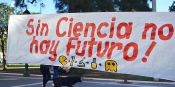 Cabildo abierto en defensa de la ciencia (Vía Santa Rosa)
