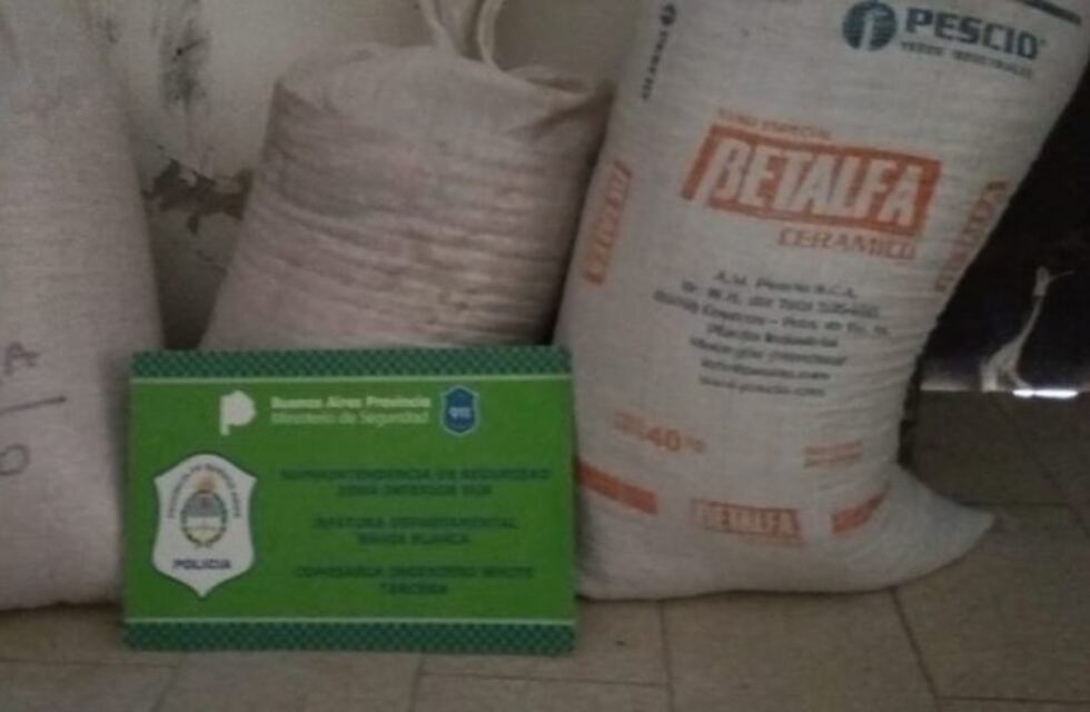 Bahía Blanca: le robaron bolsas de maíz mientras dormía en su camión