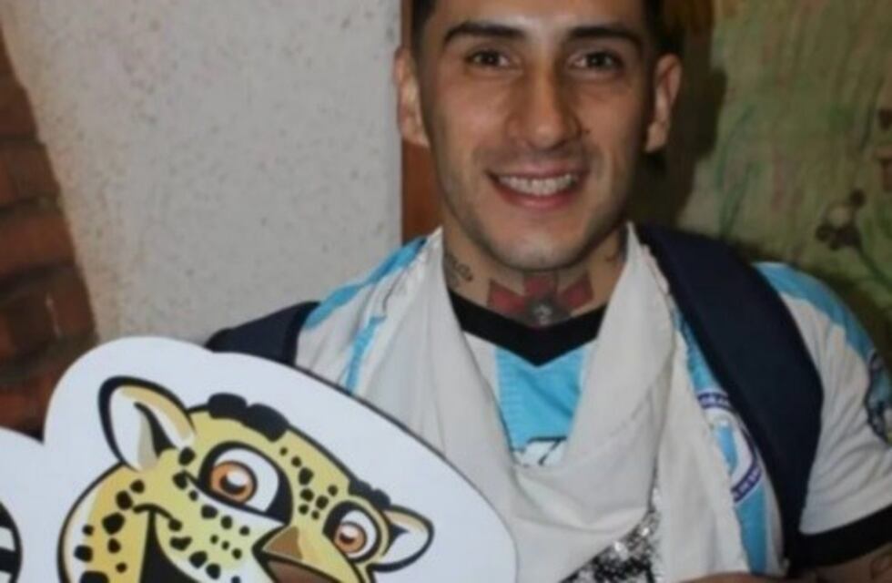 El campeón mundial de futsal Matia Rima fue ovacionado en Comodoro