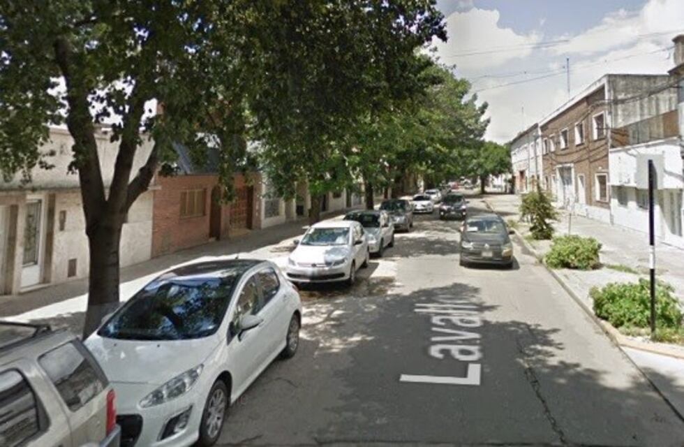 Maniataron y le robaron dinero y electrodomésticos a una pareja de jubilados