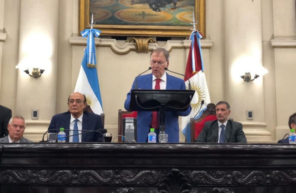 Schiaretti en la apertura del período de sesiones: "A Córdoba lo que es de Córdoba"