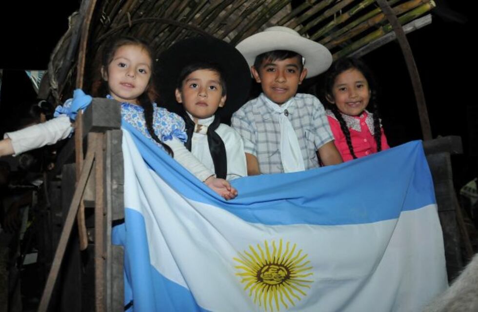 Cafiero consideró al Éxodo Jujeño un "ejemplo" de unidad para los argentinos