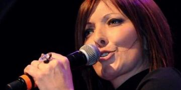 Flavia Hattemer cantante Arroyito