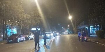 Más de 100 efectivos y 30 móviles participaron del operativo\u002E