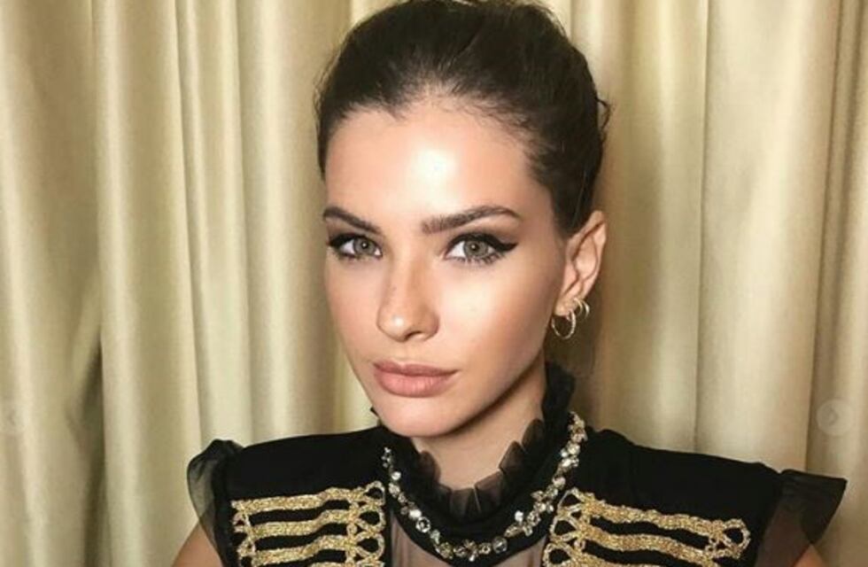 El jugado escote que eligió la China Suárez para el estreno de "Los Padecientes"