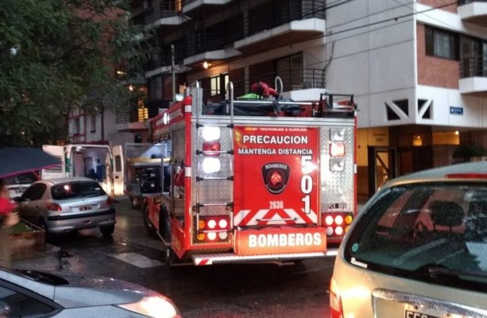 Un obrero murió al caer por el hueco de un ascensor en un edificio de Belgrano