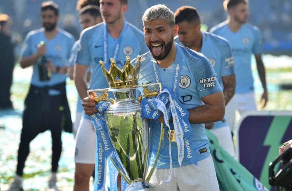 De la mano del "Kun" Agüero, Manchester City se consagró bicampeón de la Premier inglesa