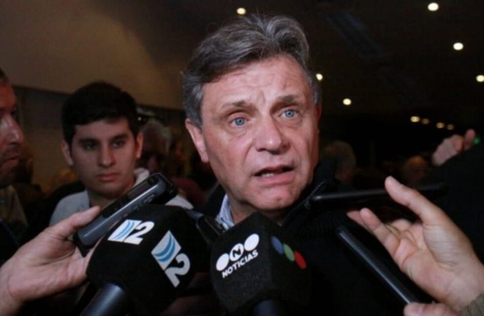 "Elegir a un intendente por arrastre es subestimar a los marplatenses", aseguró Pulti