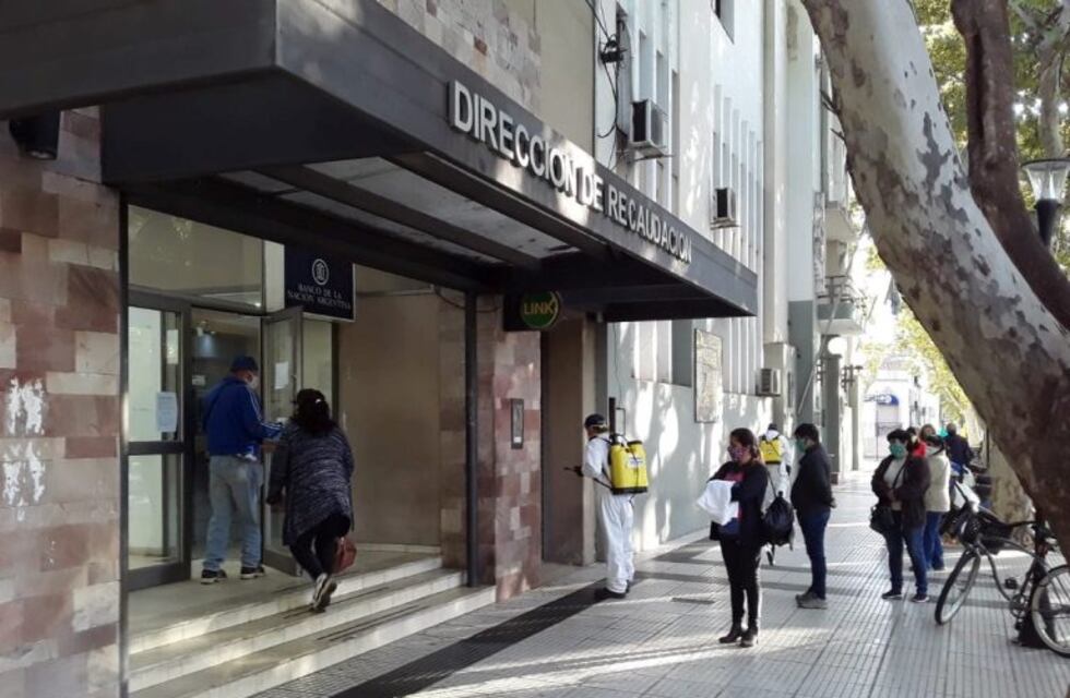 La Municipalidad mantiene la exención del pago de tasas a comercios e industrias