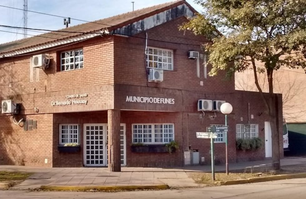 Una mujer sufrió un coma alcohólico mientras se bañaba en el arroyo Ludueña