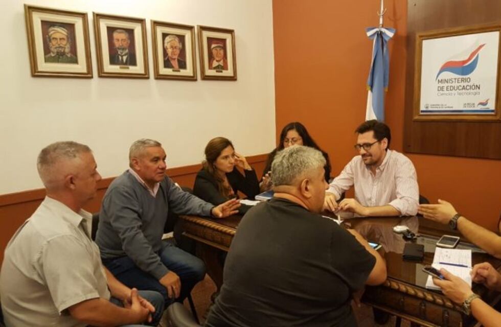 El aumento salarial  docente será del 20 por ciento