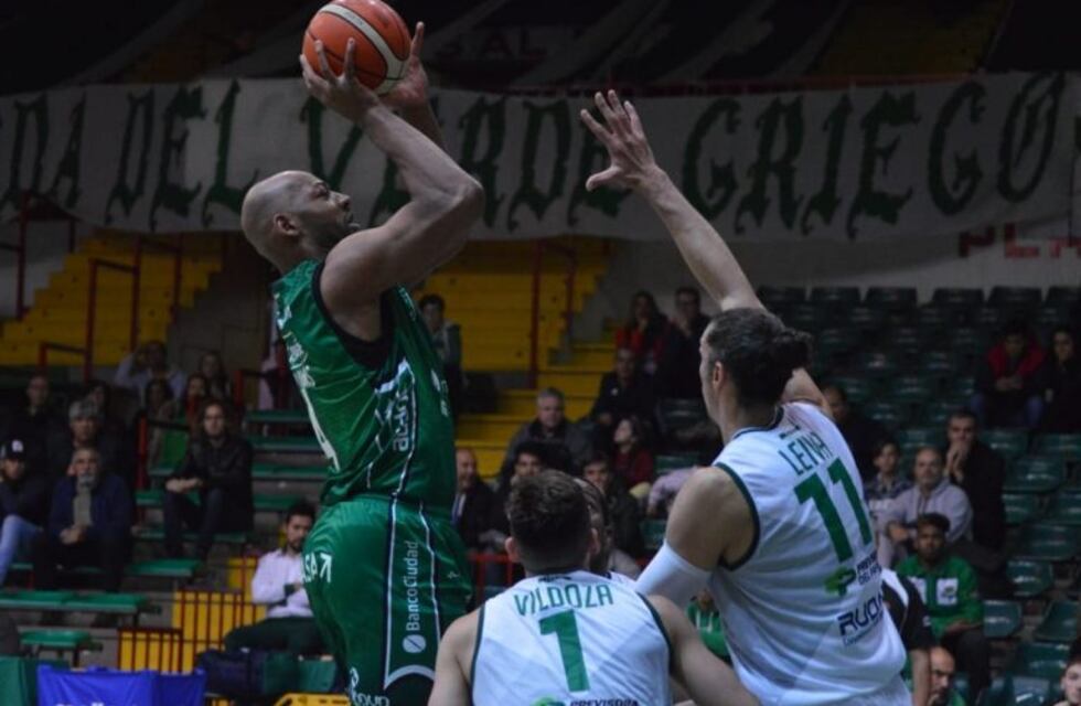 Atenas y una durísima derrota ante Estudiantes de Concordia