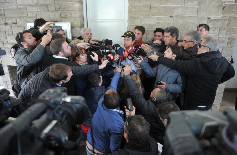 ¿Cuánta reserva de oxígeno queda en el submarino perdido?