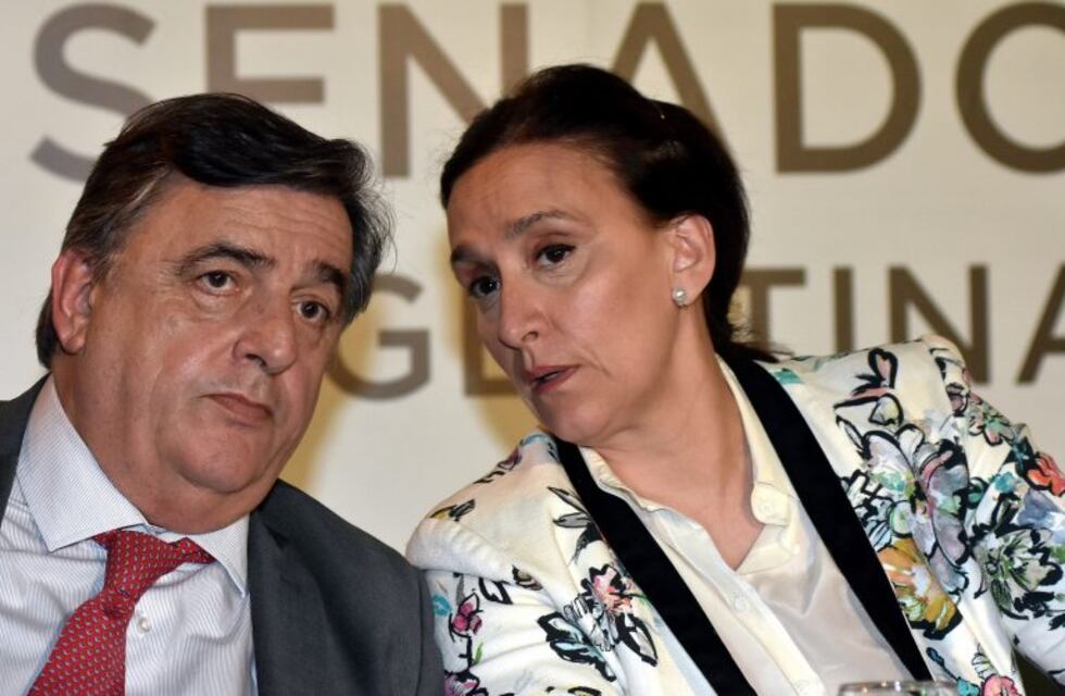 Cambiemos le responde a Schiaretti: "Cuando andaba en auto con el Presidente, era difícil bajarlo"