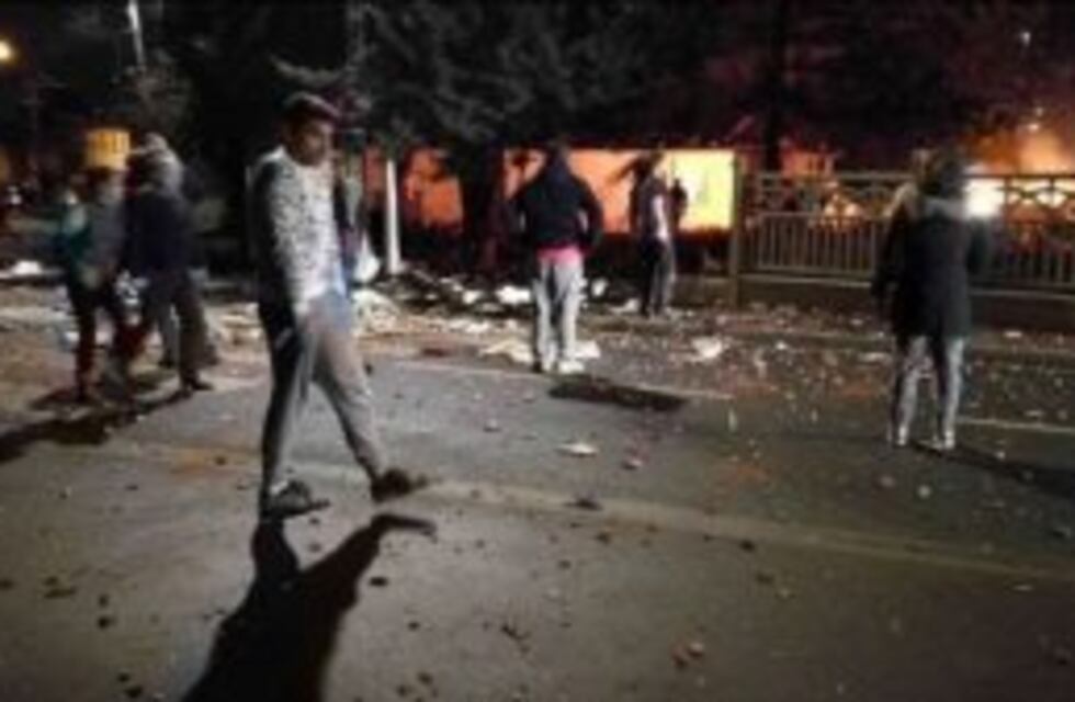 Francia: varios heridos tras fuertes explosiones cerca de París