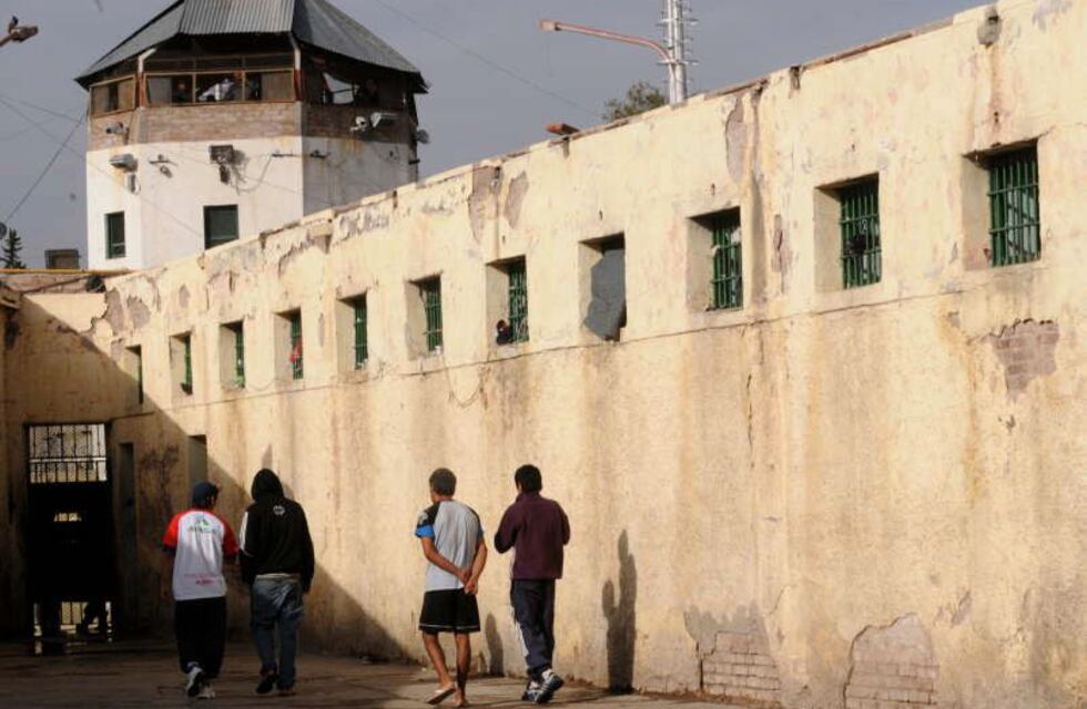 Duro mensaje de los presos por violencia de genero en las cárceles de Mendoza: “Vamos a morir de pie”