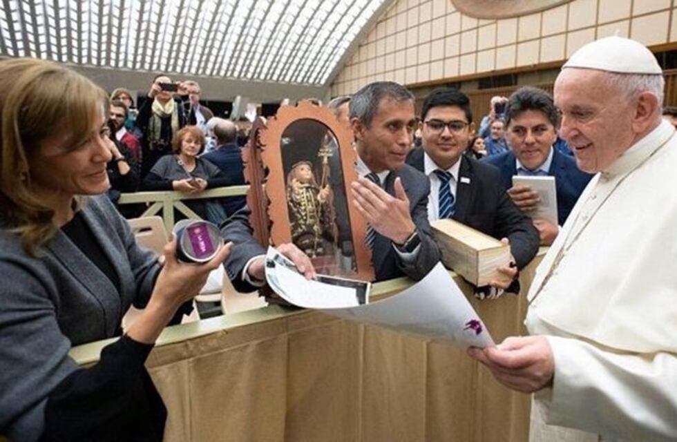 El intendente Paredes Urquiza aseguró que el Papa podría llegar a La Rioja