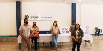 Los 23 guardavidas habilitados recibieron sus certificados\u002E